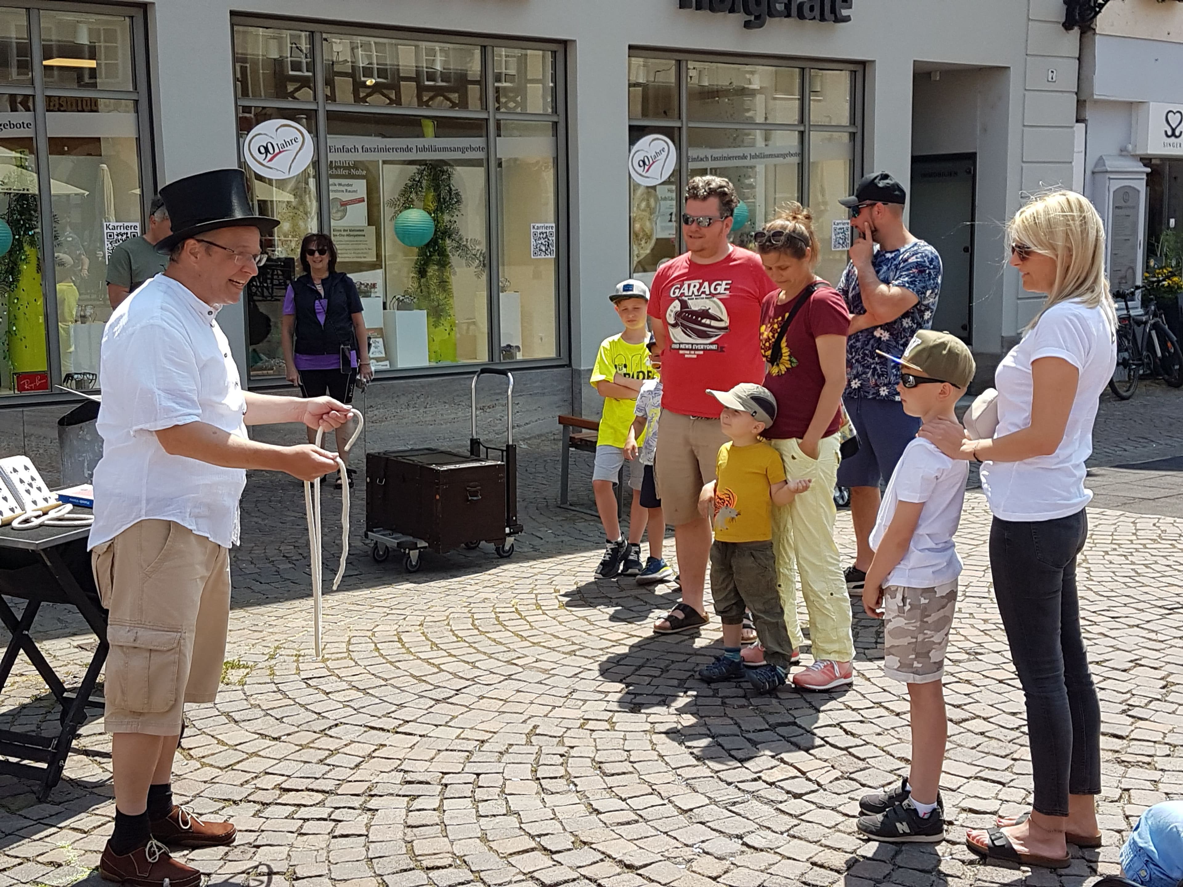 Close-up Magie mit Seilen in Bad Mergentheim